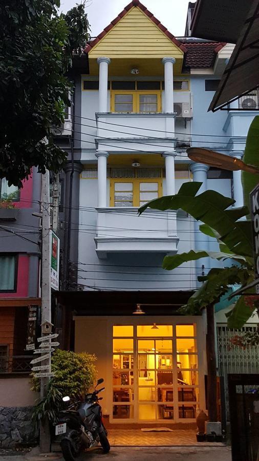 The Commonroom Cnx Chiang Mai Exterior photo